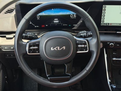 2024 Kia Carnival SX