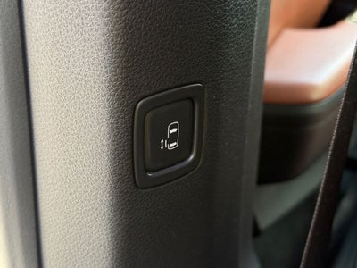 2024 Kia Carnival SX