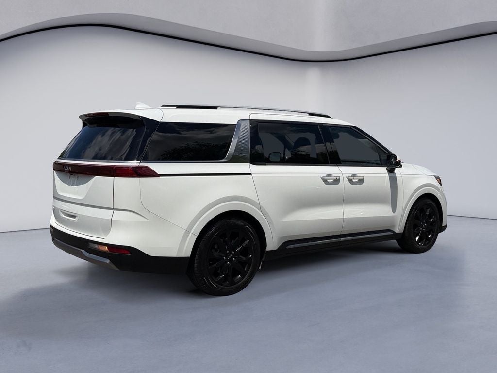 2024 Kia Carnival SX