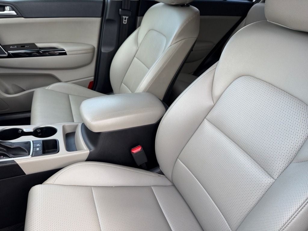 2020 Kia Sportage EX