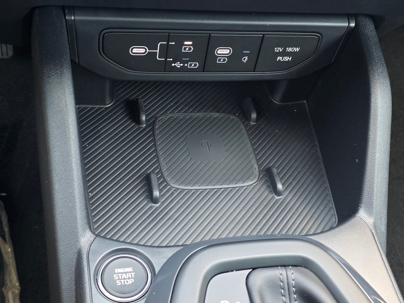 2026 Kia K4 Hatchback EX