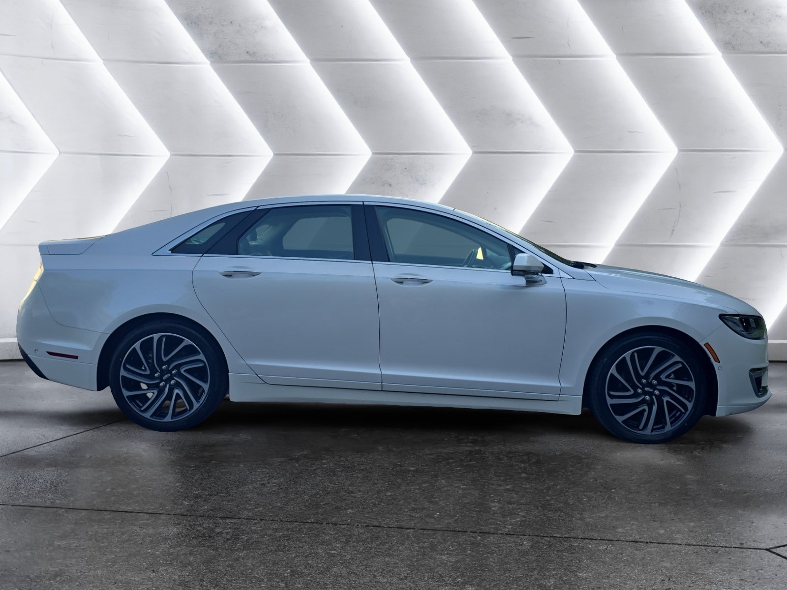 2020 Lincoln MKZ Hybrid Reserve