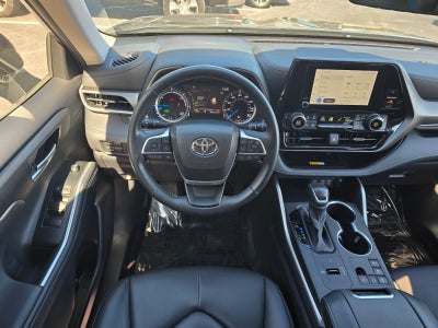 2024 Toyota Highlander Hybrid XLE