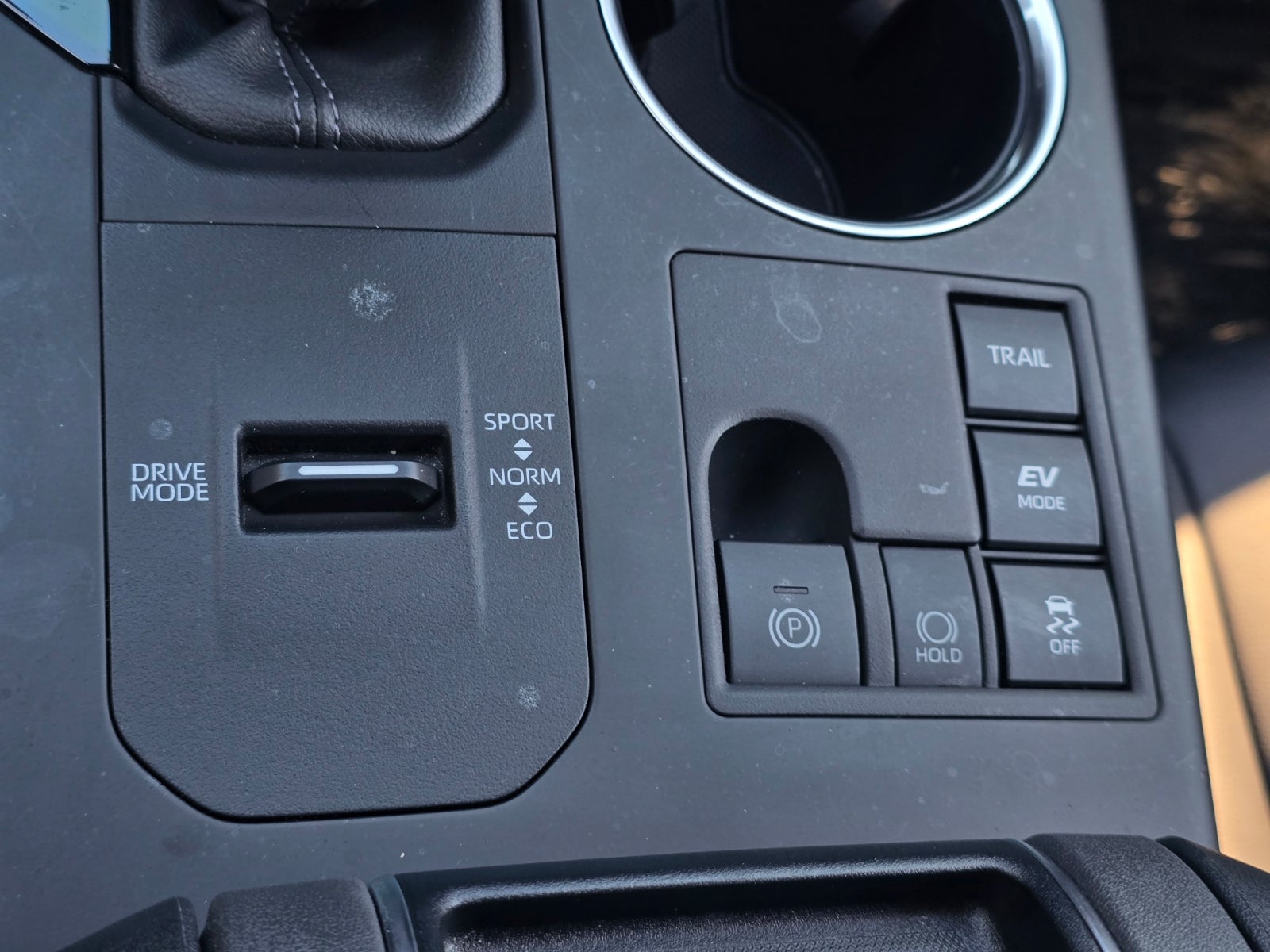 2024 Toyota Highlander Hybrid XLE