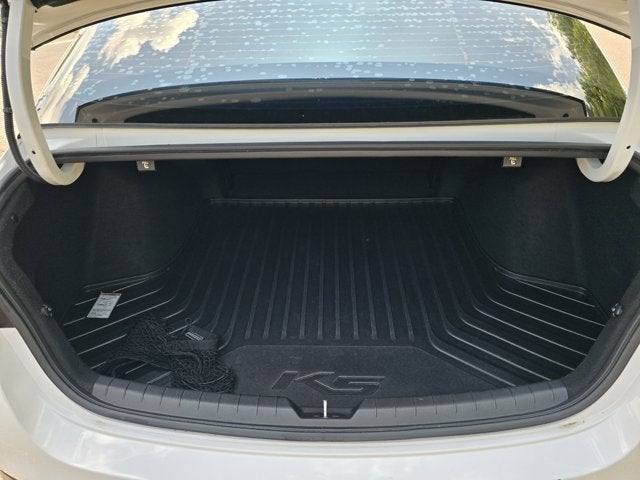 2022 Kia K5 EX