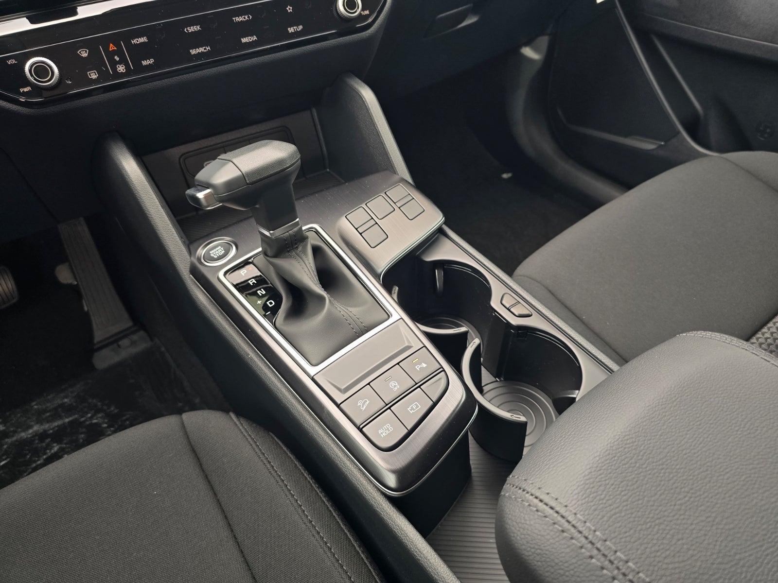 2027 Kia Sportage LX