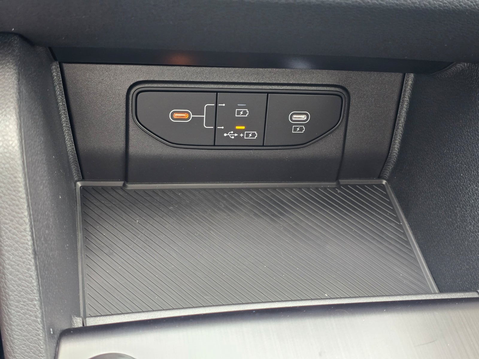 2027 Kia Sportage LX
