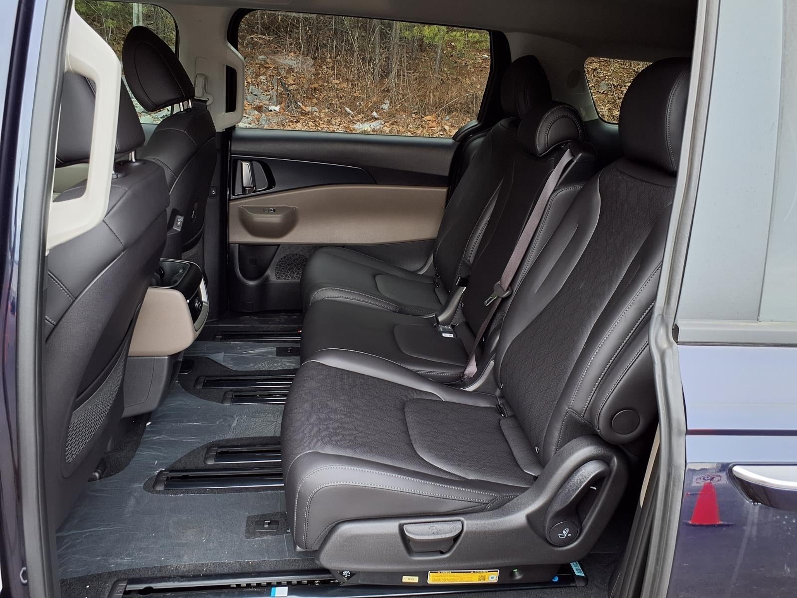 2026 Kia Carnival LXS