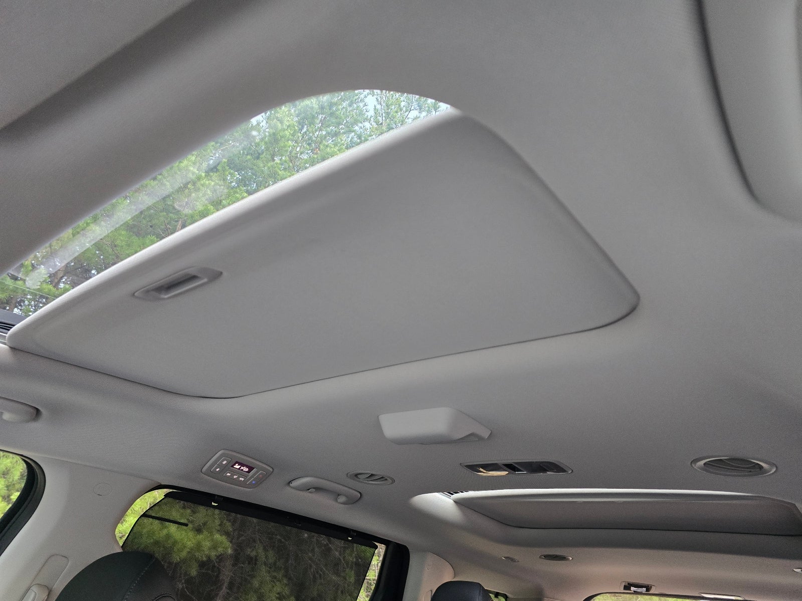 2027 Kia Carnival SX Prestige