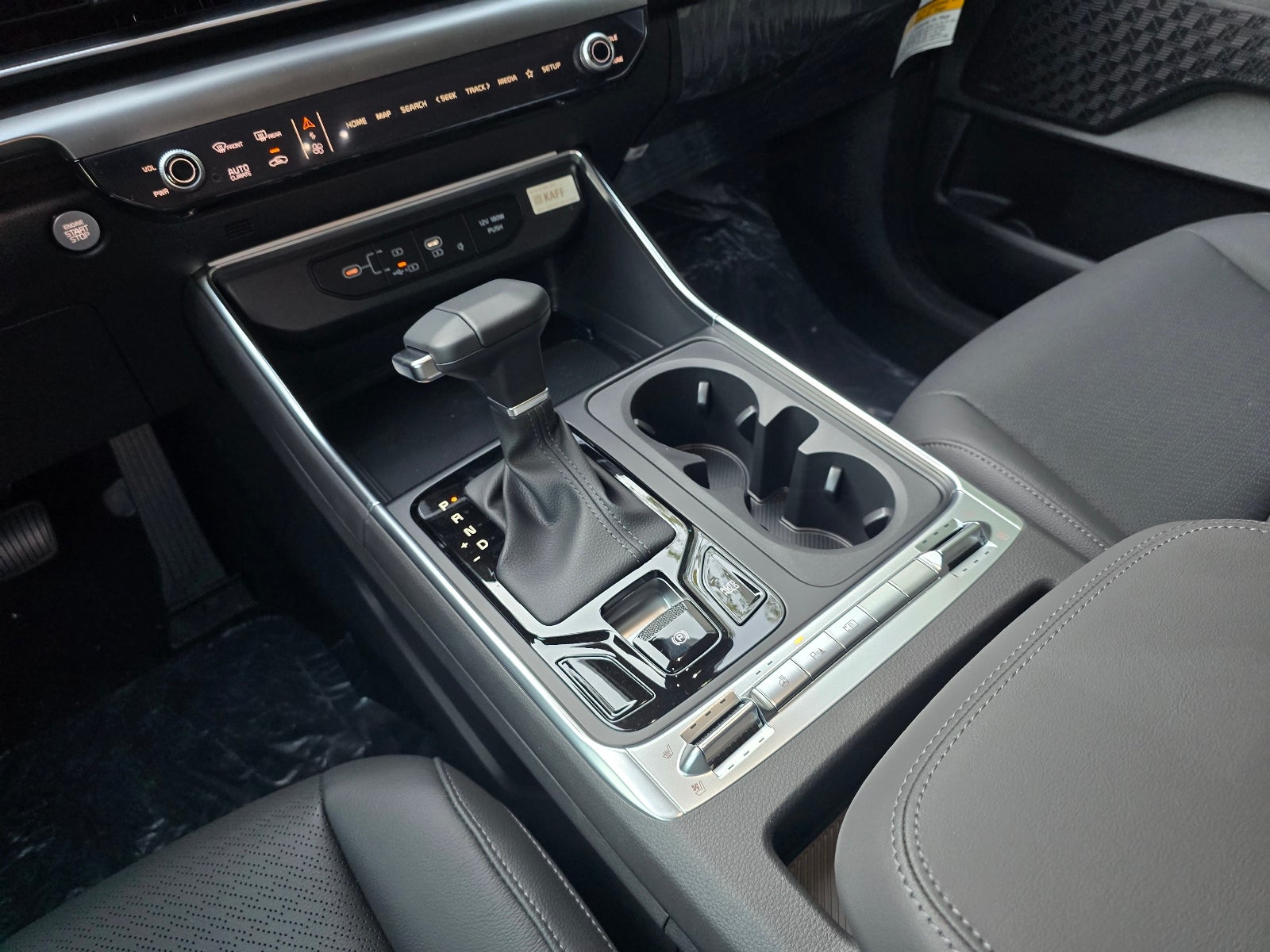 2027 Kia Carnival SX Prestige