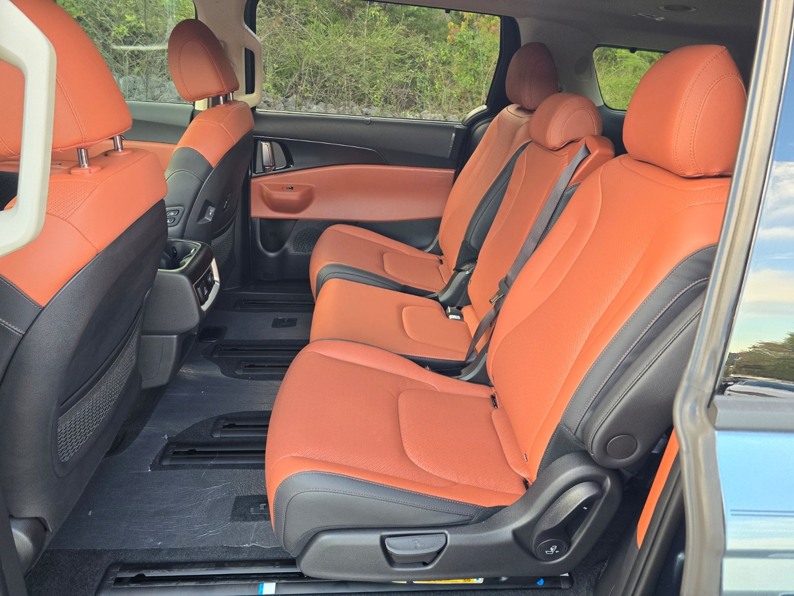 2027 Kia Carnival Hybrid SX Prestige