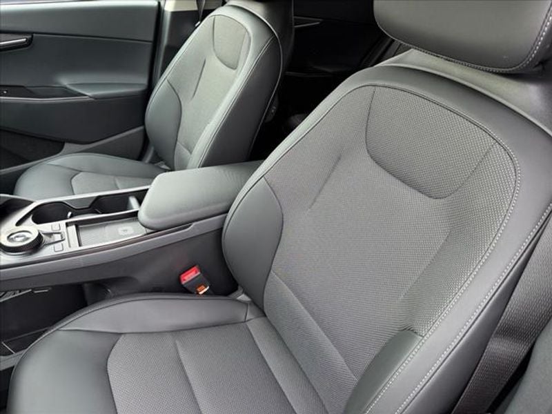 2025 Kia EV6 Light Long Range