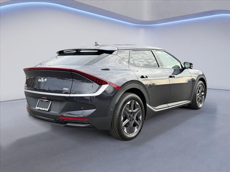 2025 Kia EV6 Light Long Range