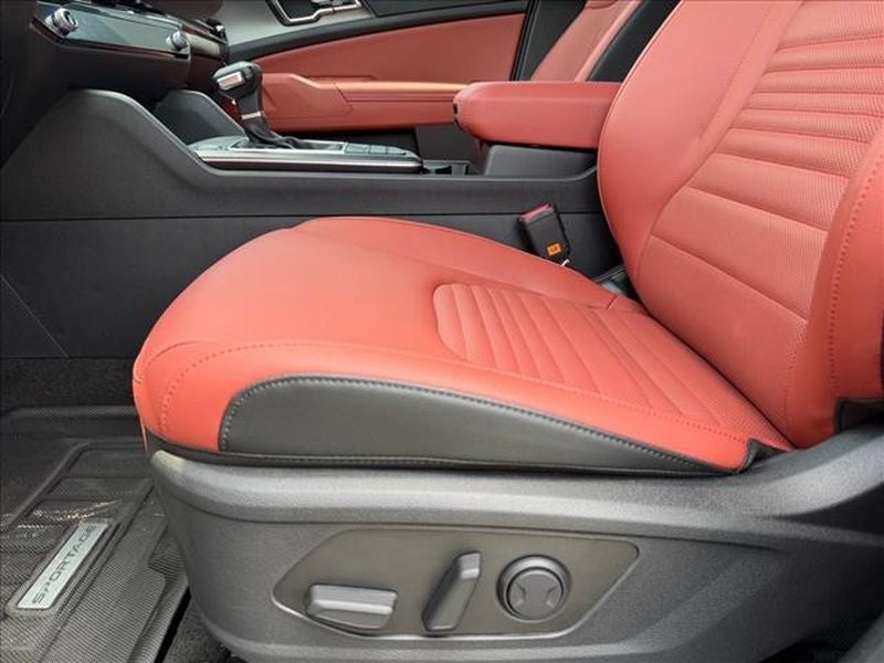 2026 Kia Sportage SX Prestige - Photo 11