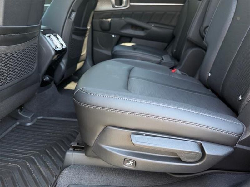 2026 Kia Sorento SX