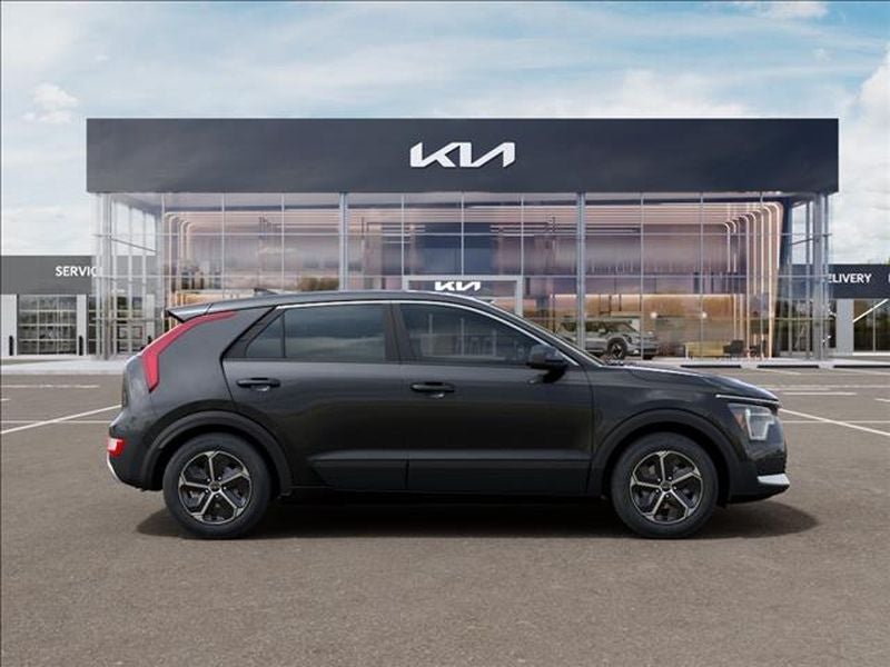 2026 Kia Niro LX