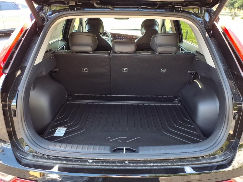 2025 Kia Niro SX Touring