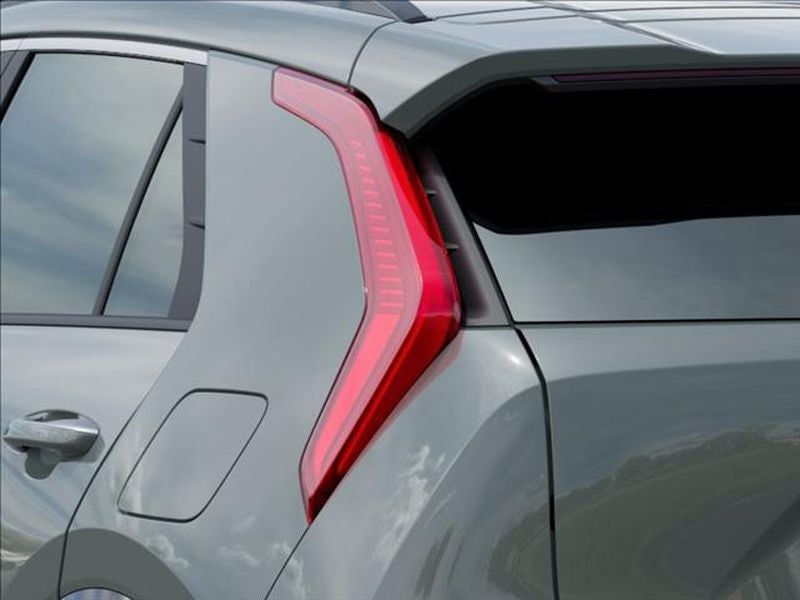 2026 Kia Niro SX
