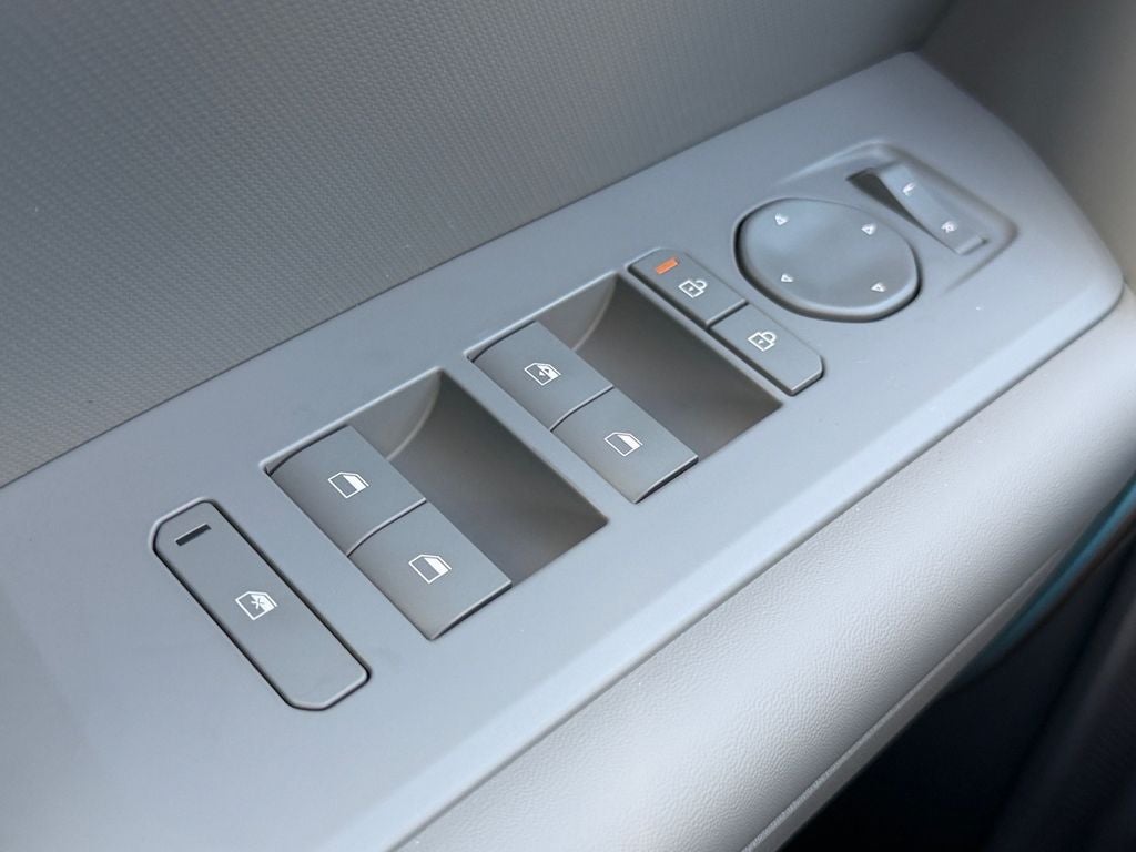 2027 Kia Seltos LX