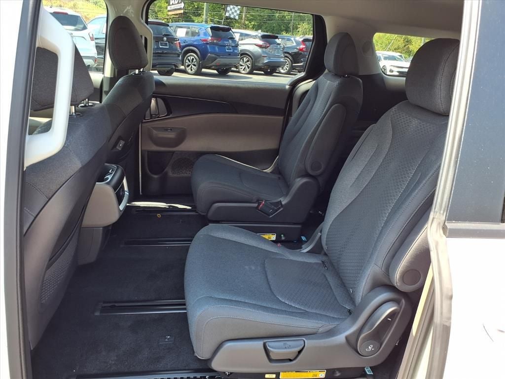 2026 Kia Carnival LX