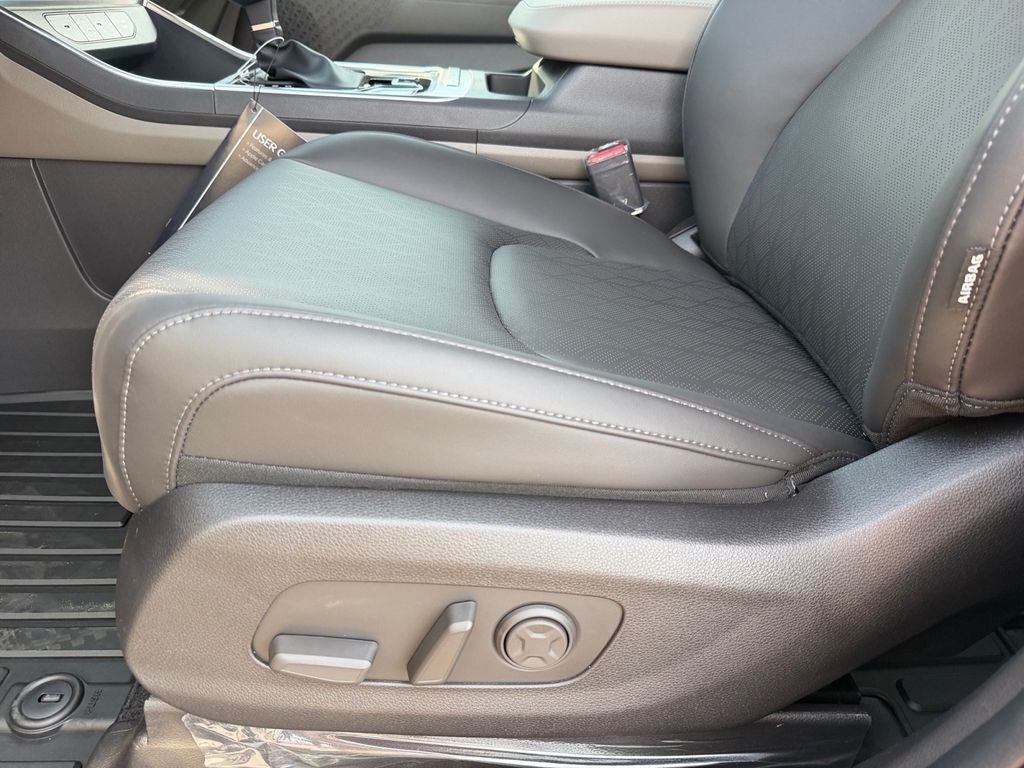 2027 Kia Carnival EX