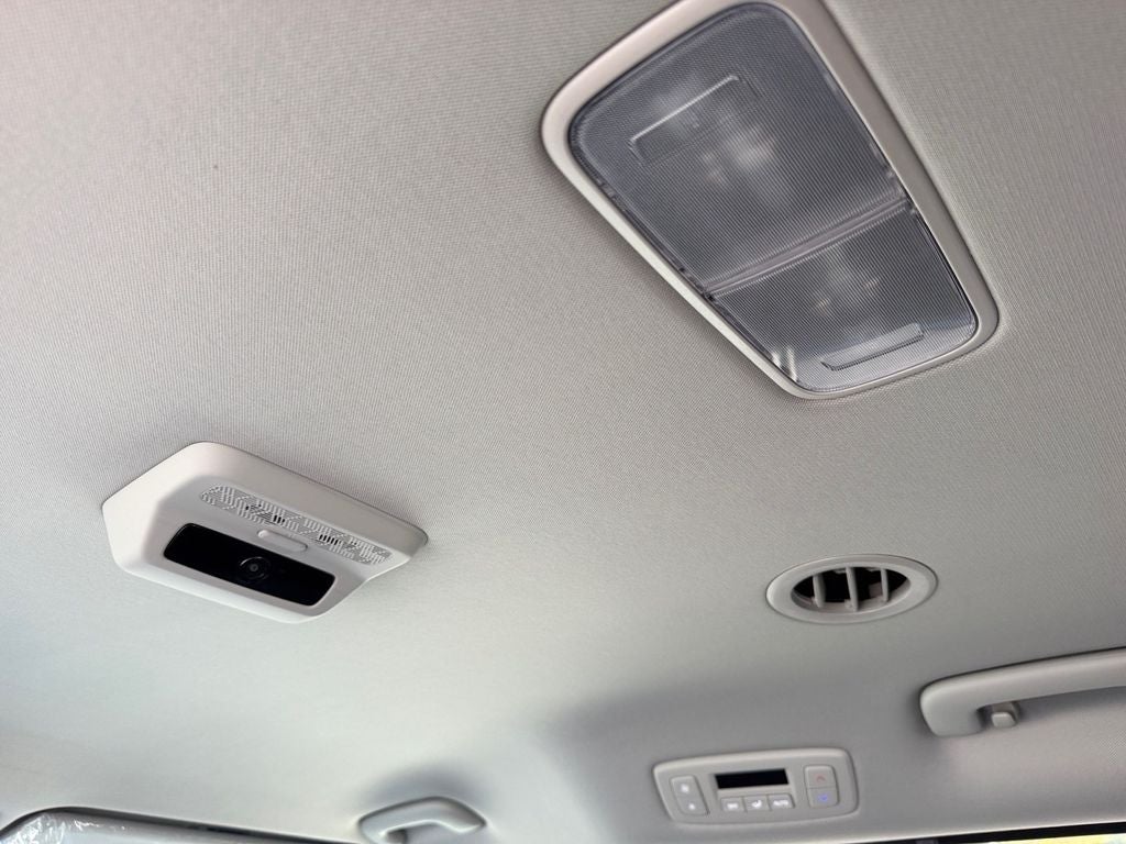 2027 Kia Carnival EX