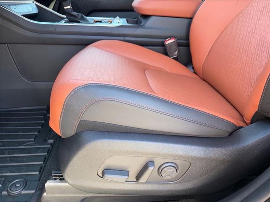 2027 Kia Carnival SX Prestige