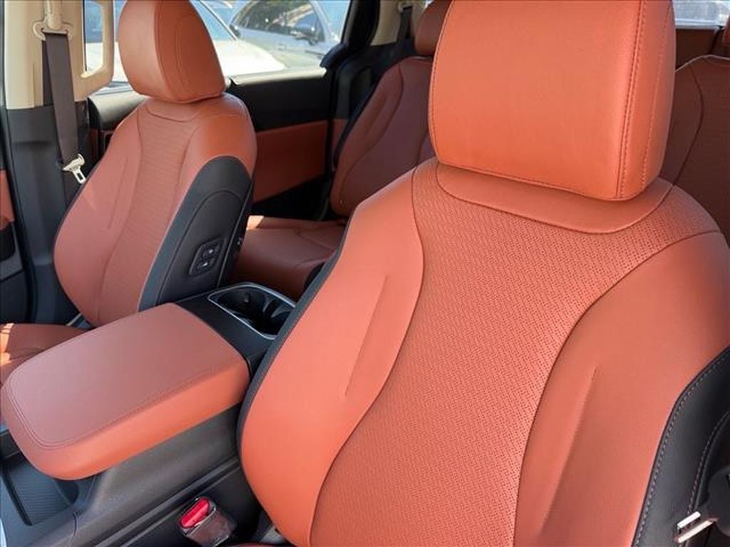 2027 Kia Carnival SX Prestige