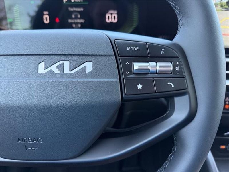 2027 Kia Sportage Hybrid LX