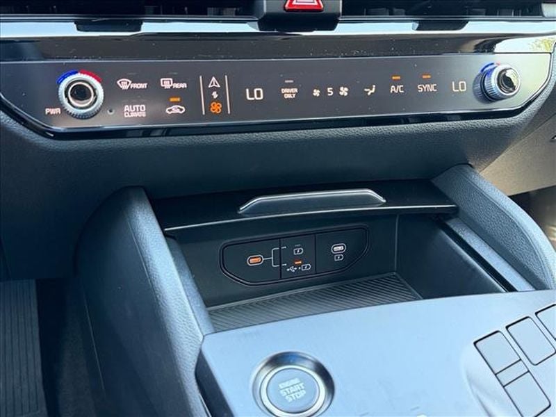 2027 Kia Sportage Hybrid LX