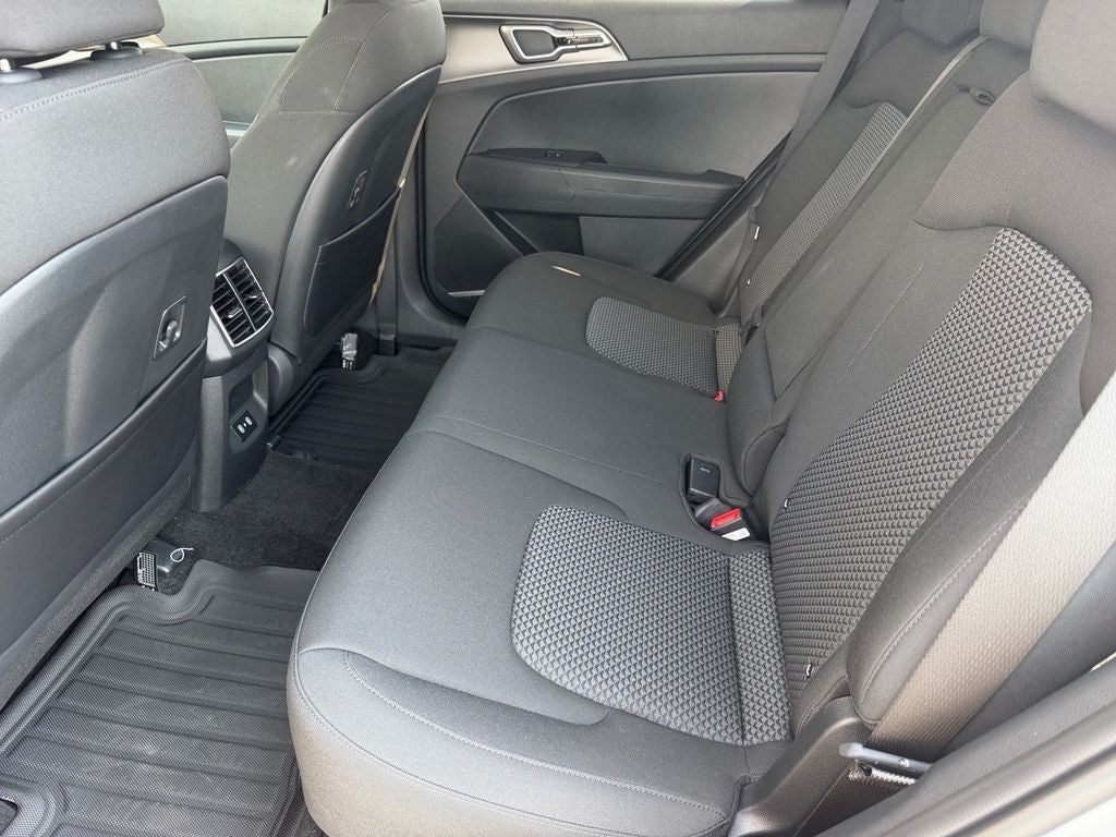 2027 Kia Sportage Hybrid S